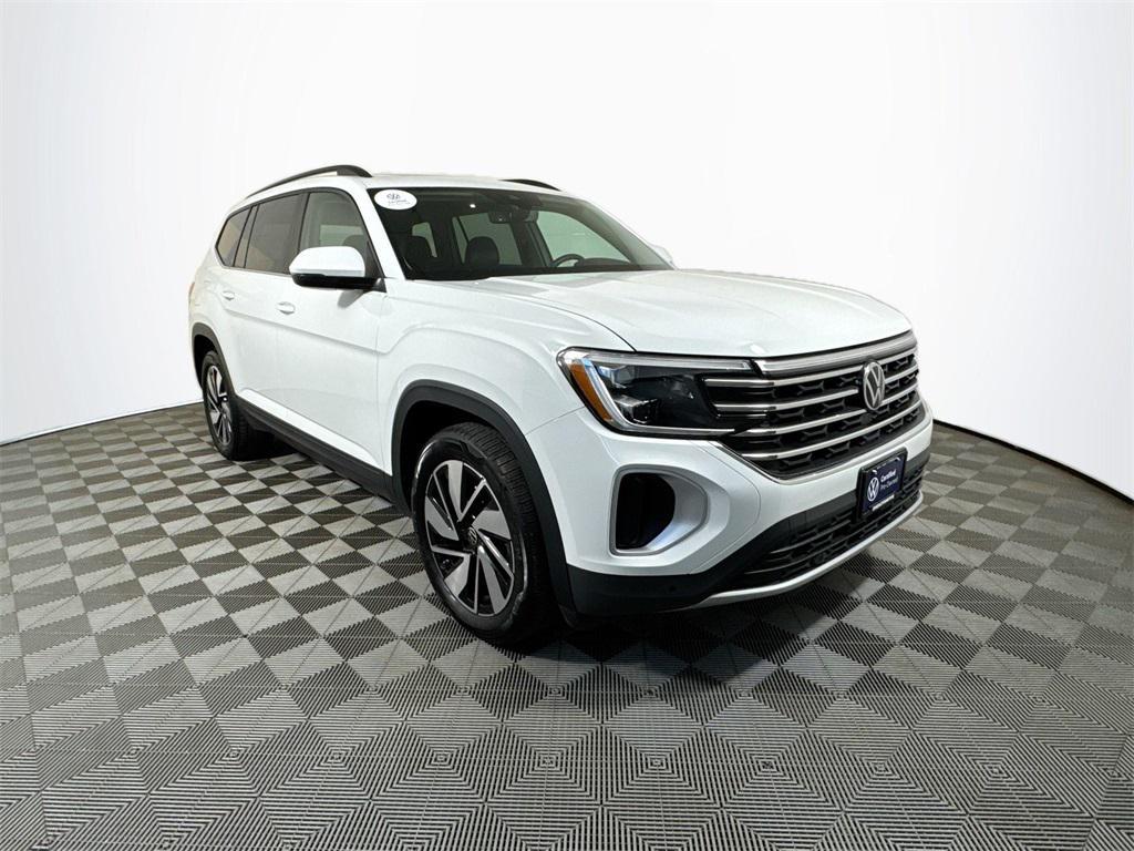 used 2024 Volkswagen Atlas car, priced at $32,892