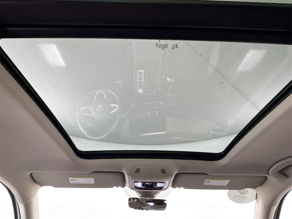 used 2024 Volkswagen Atlas car, priced at $32,892