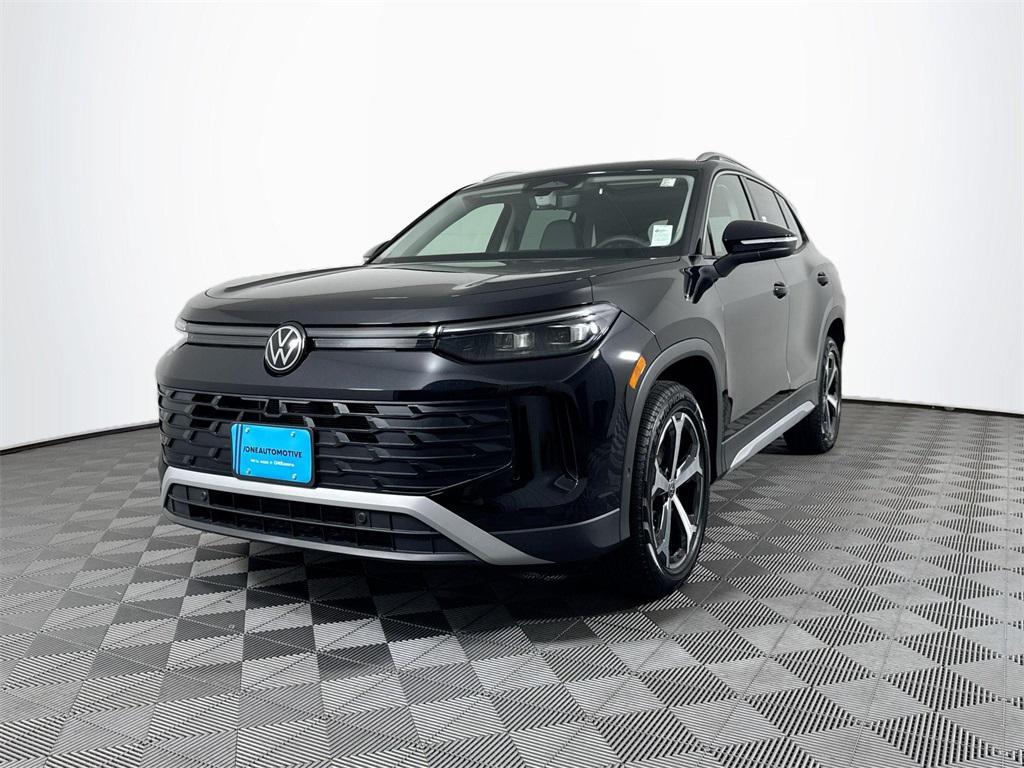 new 2025 Volkswagen Tiguan car, priced at $36,526