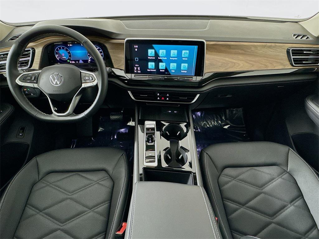 new 2025 Volkswagen Atlas car, priced at $45,975