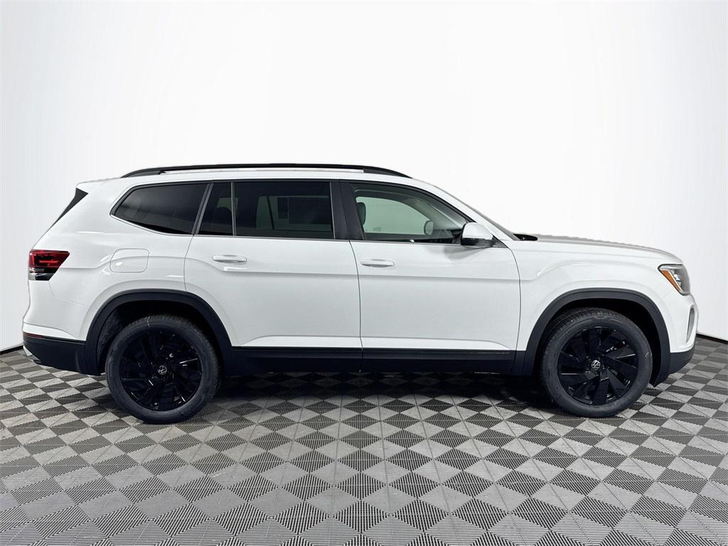 new 2025 Volkswagen Atlas car, priced at $45,975