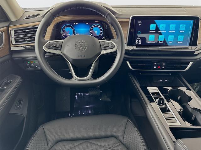 new 2025 Volkswagen Atlas car, priced at $46,475