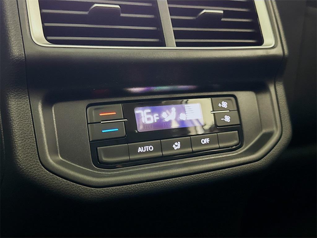 new 2025 Volkswagen Atlas car, priced at $45,975