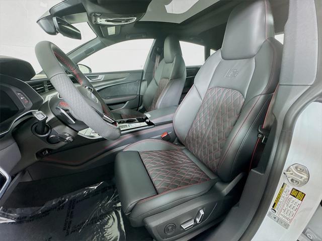 new 2025 Audi S7 car, priced at $91,836