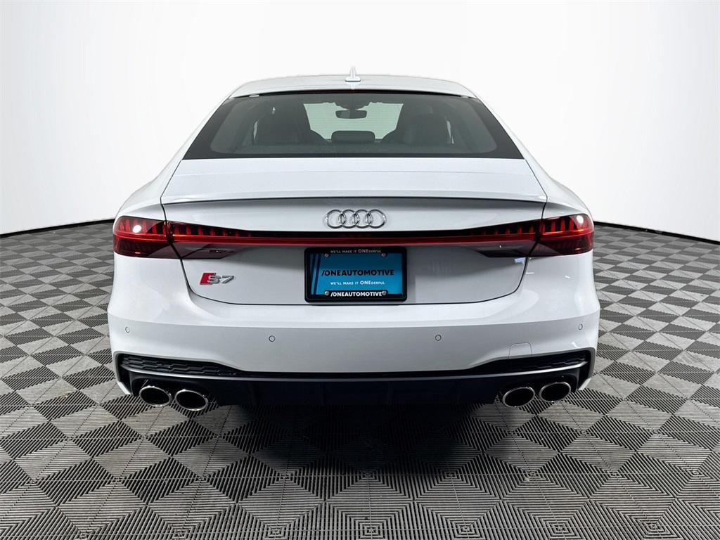 new 2025 Audi S7 car, priced at $93,635