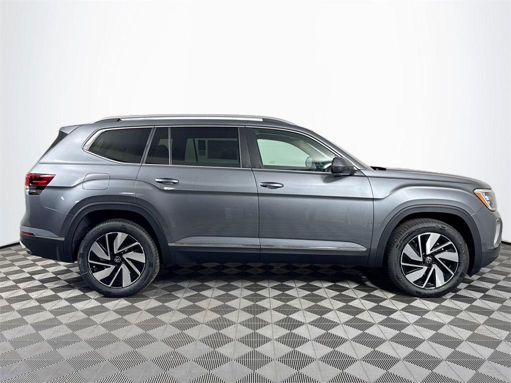 new 2025 Volkswagen Atlas car, priced at $48,572