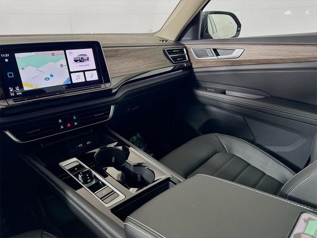 new 2025 Volkswagen Atlas car, priced at $49,072