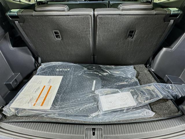 new 2025 Volkswagen Atlas car, priced at $49,072