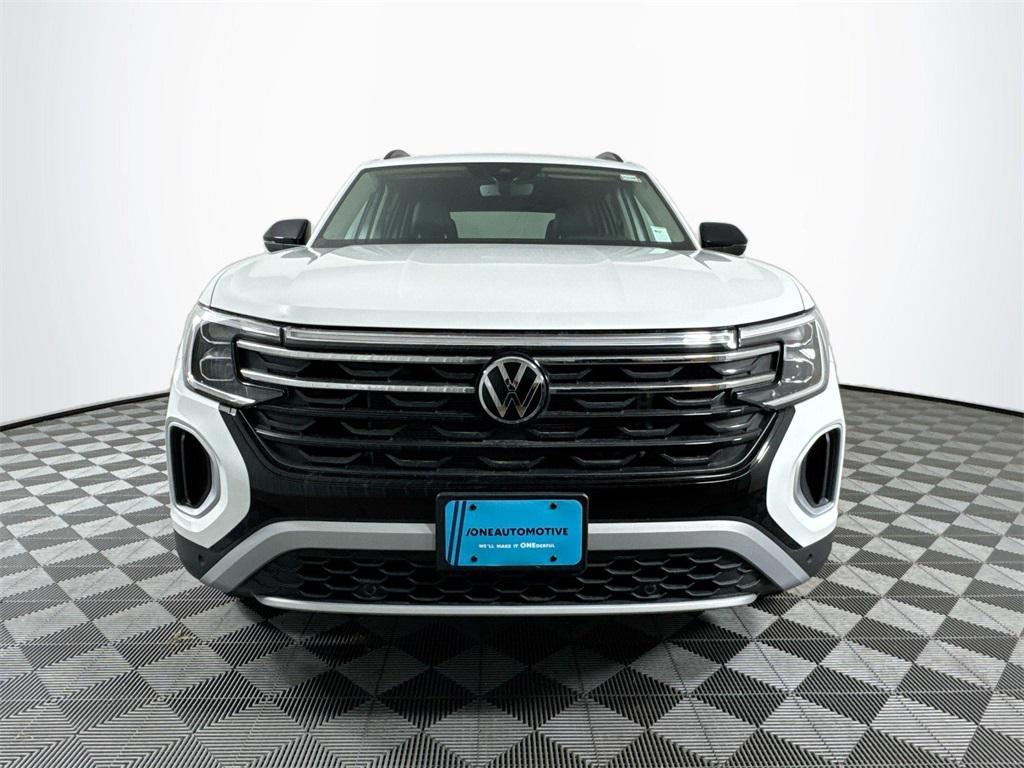 new 2025 Volkswagen Atlas car, priced at $47,502