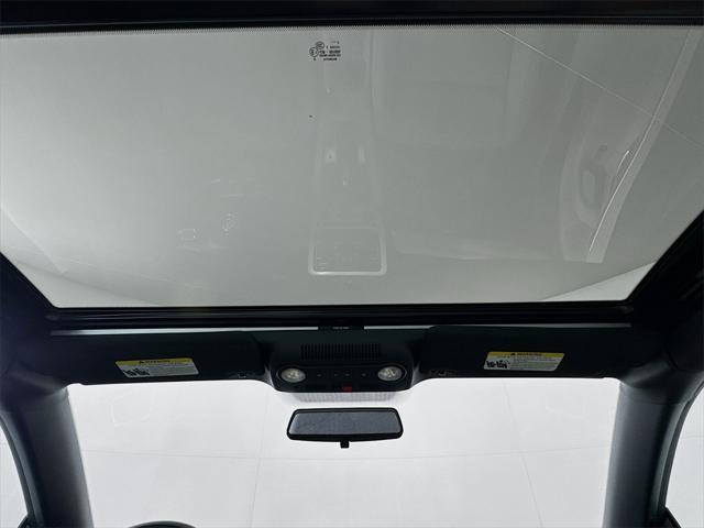 used 2015 Volkswagen Eos car, priced at $17,997