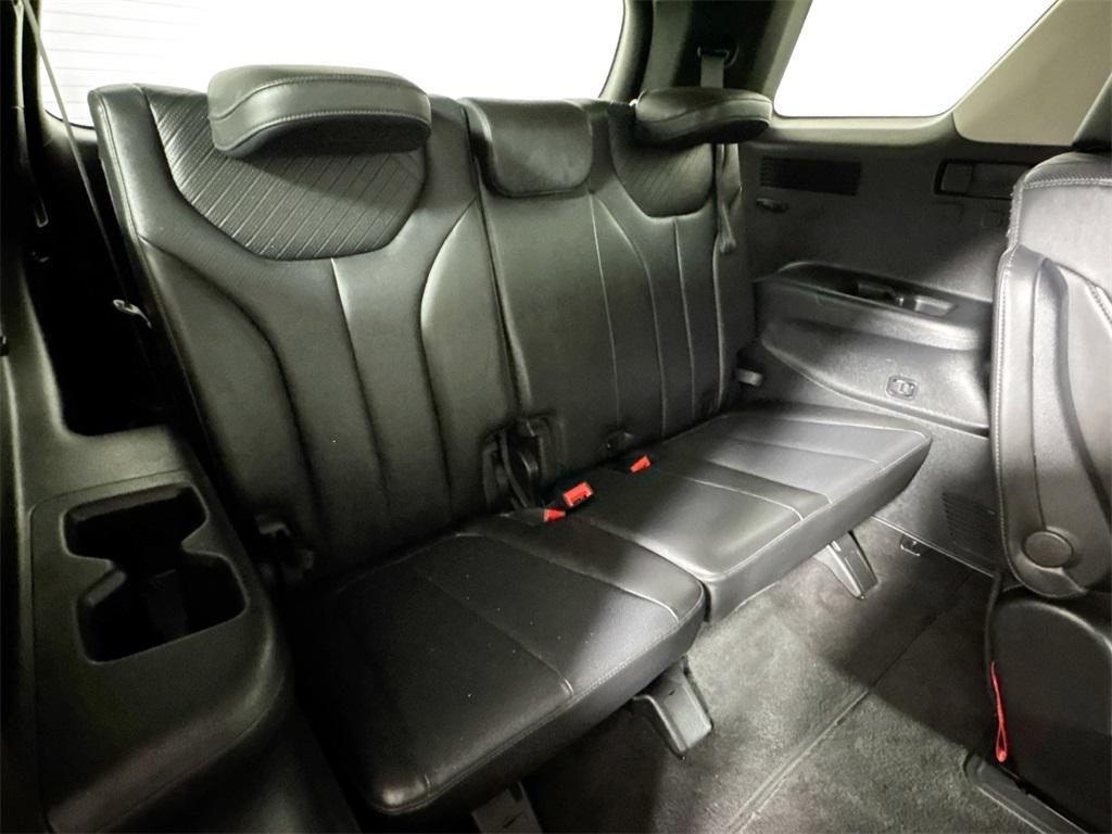 used 2024 Hyundai Palisade car, priced at $31,333