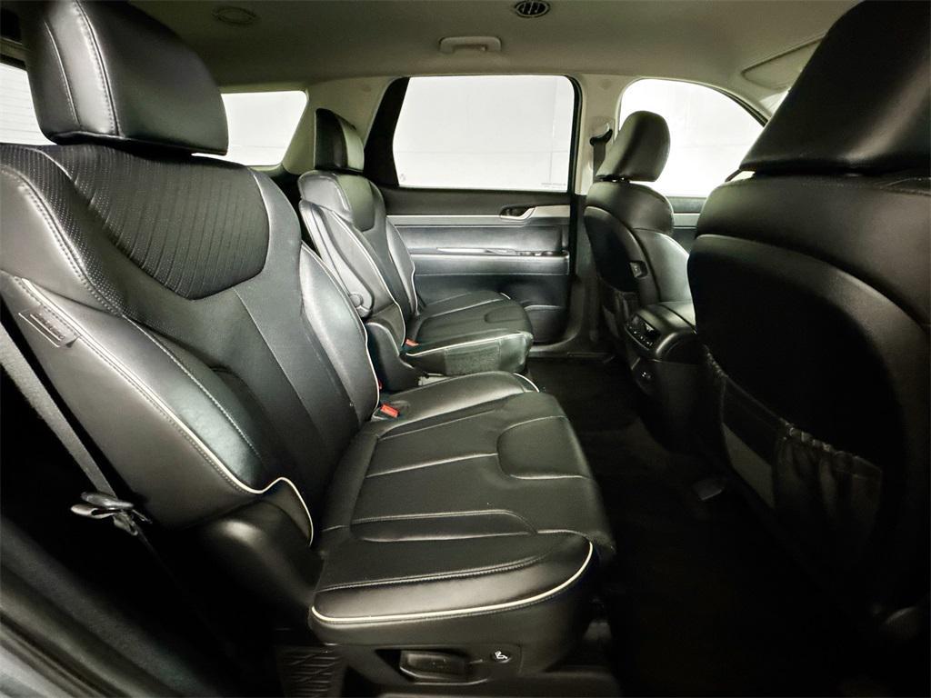 used 2024 Hyundai Palisade car, priced at $31,333