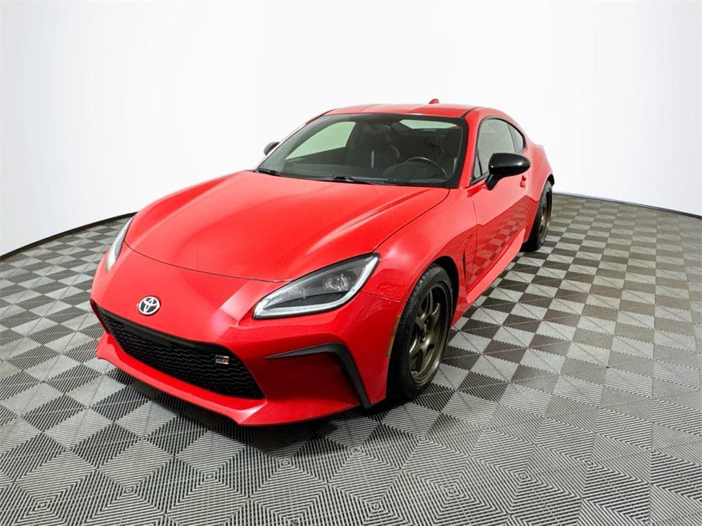 used 2023 Toyota GR86 car, priced at $27,497