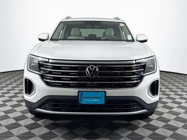 new 2025 Volkswagen Atlas car, priced at $49,336