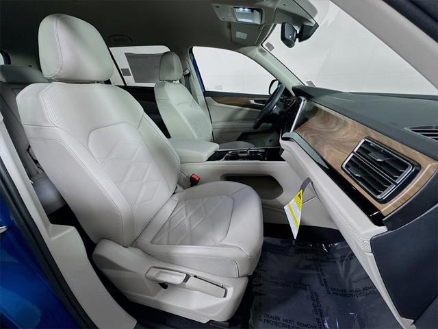 new 2025 Volkswagen Atlas car, priced at $44,931