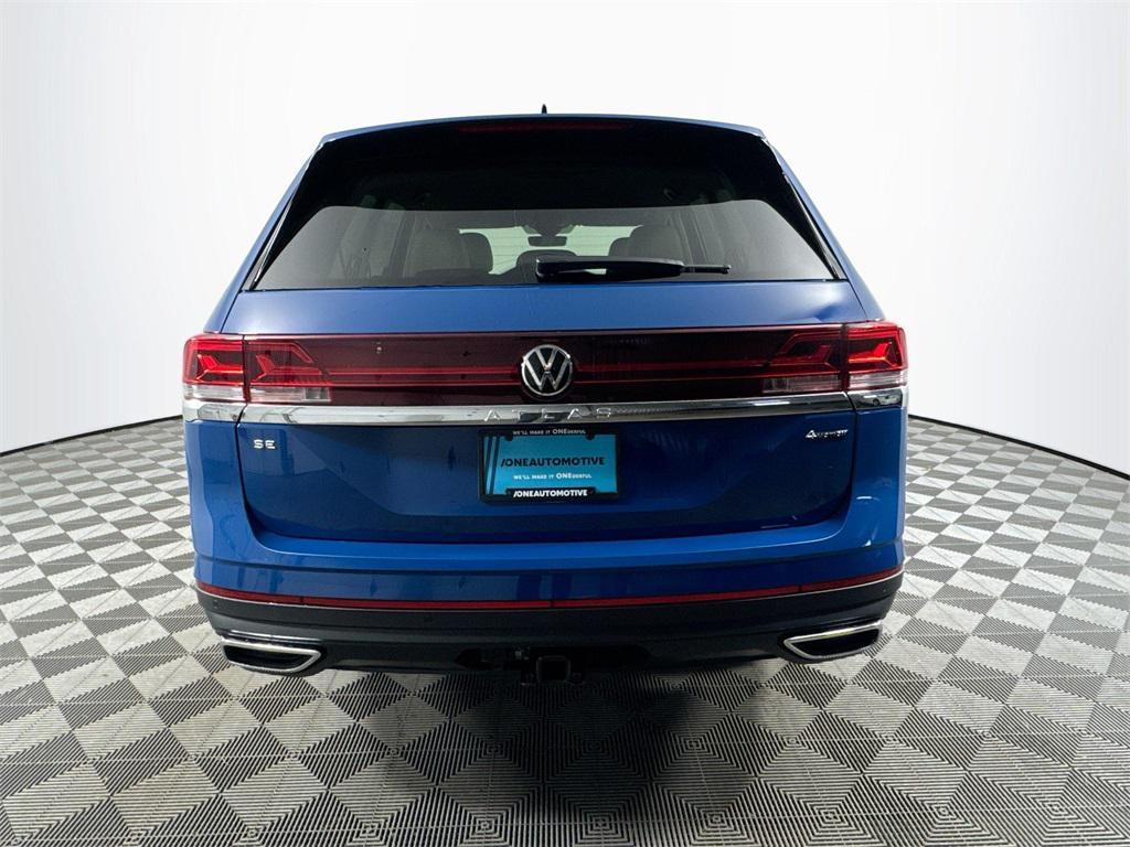 new 2025 Volkswagen Atlas car, priced at $44,431