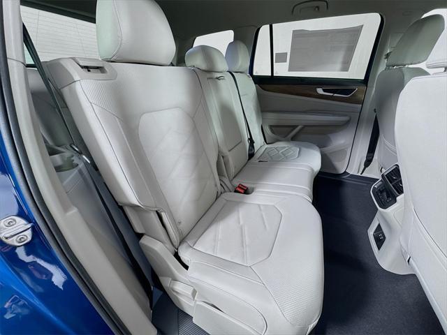 new 2025 Volkswagen Atlas car, priced at $44,931