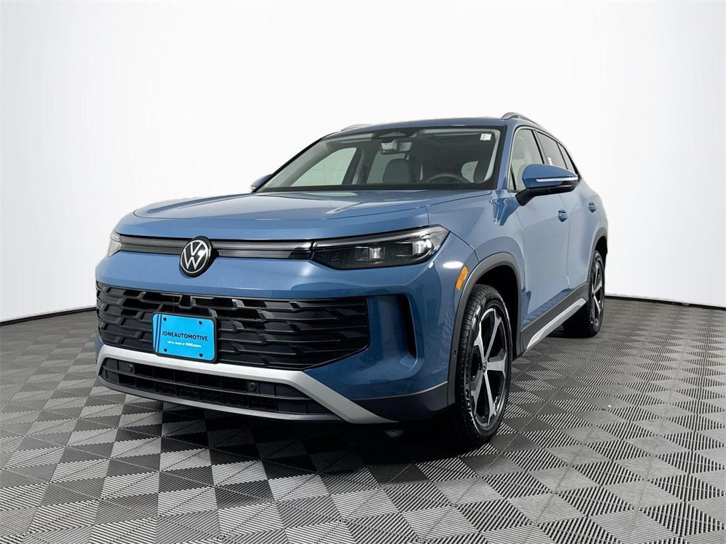 new 2025 Volkswagen Tiguan car, priced at $37,207