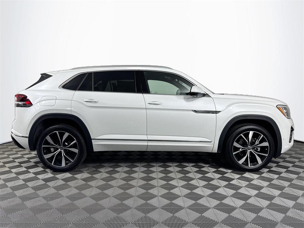 new 2025 Volkswagen Atlas Cross Sport car, priced at $52,872