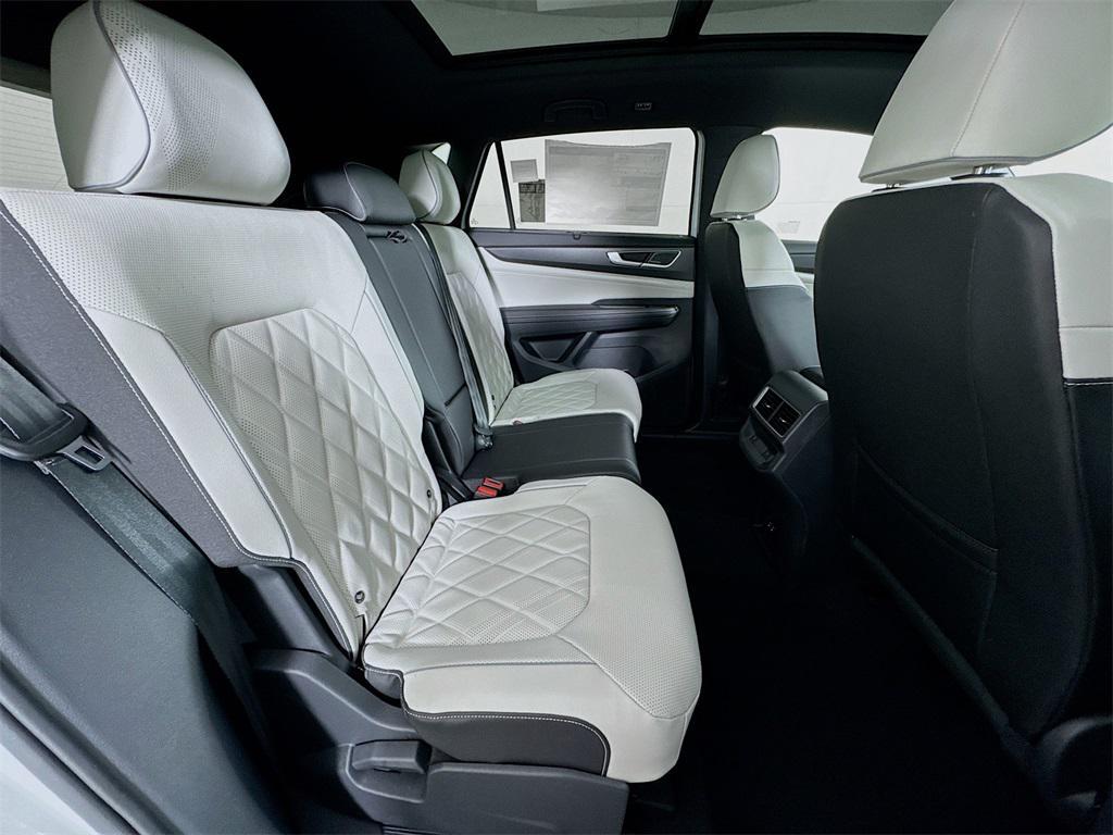 new 2025 Volkswagen Atlas Cross Sport car, priced at $52,872