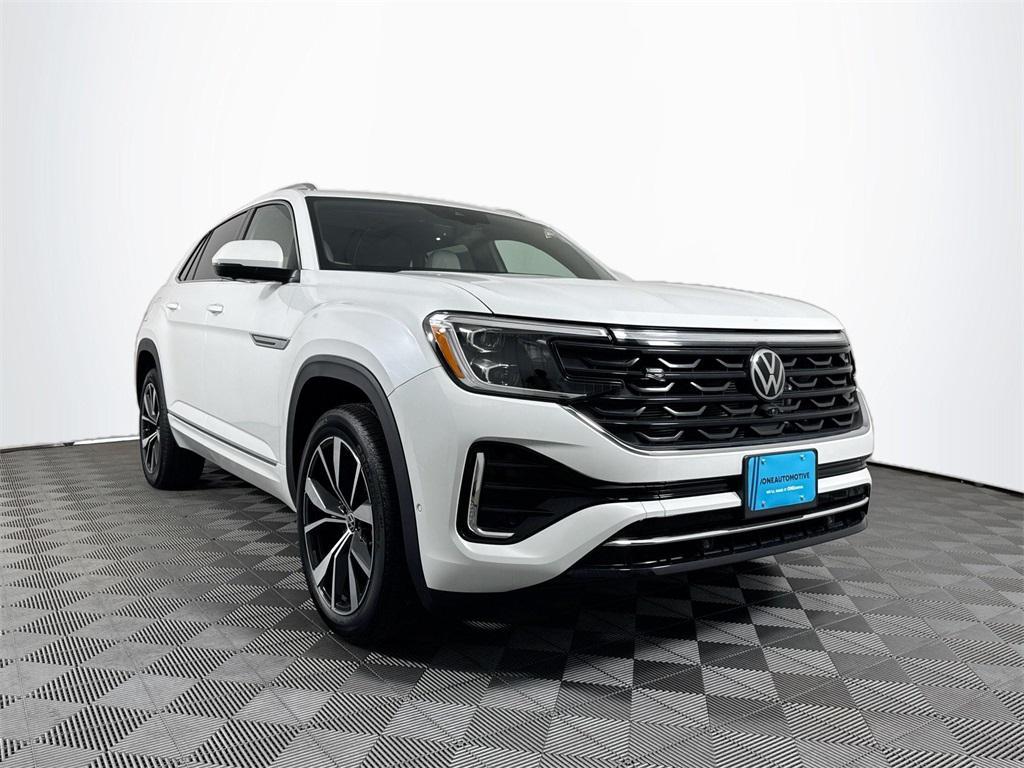 new 2025 Volkswagen Atlas Cross Sport car, priced at $52,872