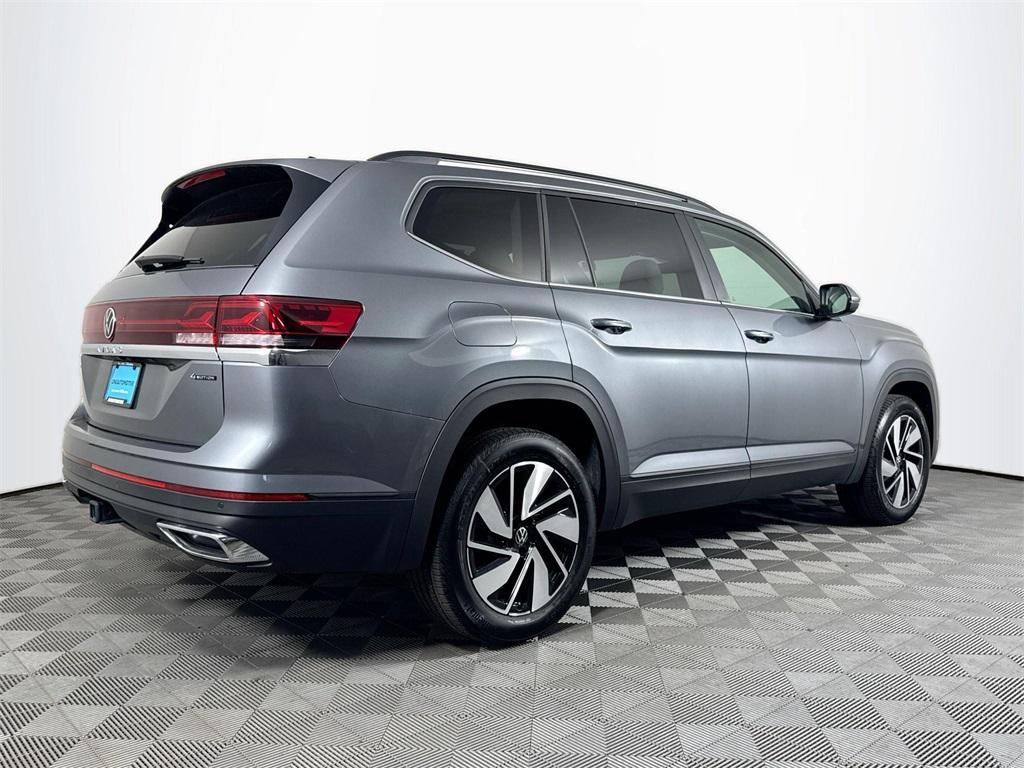 new 2025 Volkswagen Atlas car, priced at $45,636