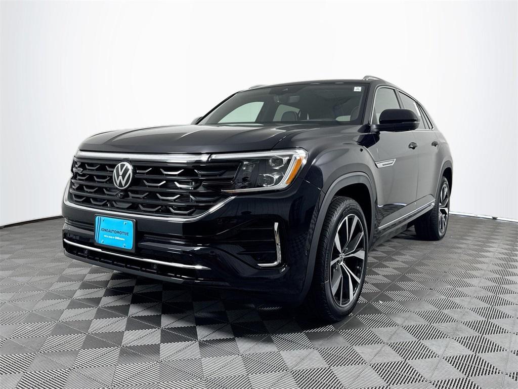 new 2025 Volkswagen Atlas Cross Sport car, priced at $52,935