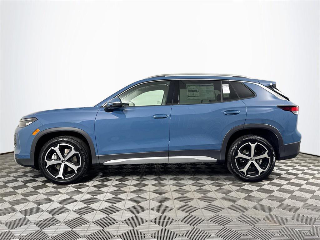 new 2025 Volkswagen Tiguan car, priced at $37,197