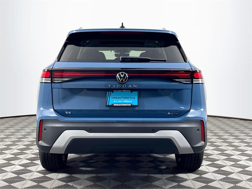 new 2025 Volkswagen Tiguan car, priced at $37,197