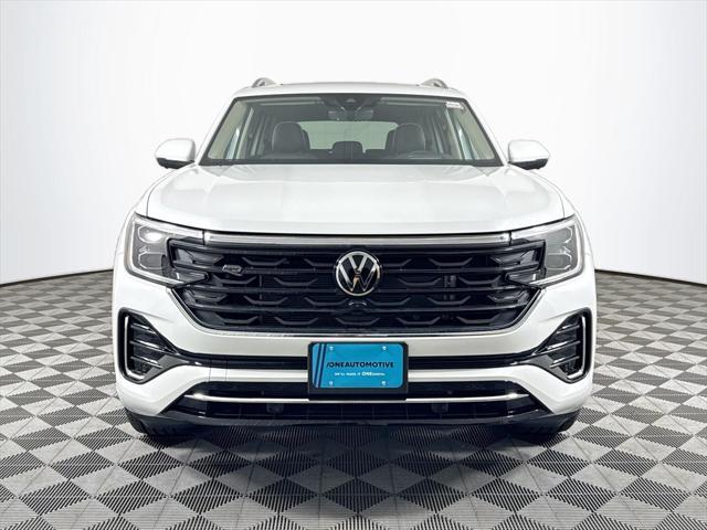 new 2025 Volkswagen Atlas car, priced at $54,348