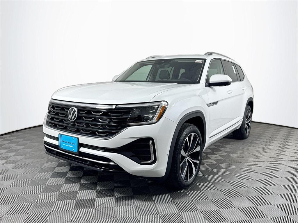 new 2025 Volkswagen Atlas car, priced at $53,848