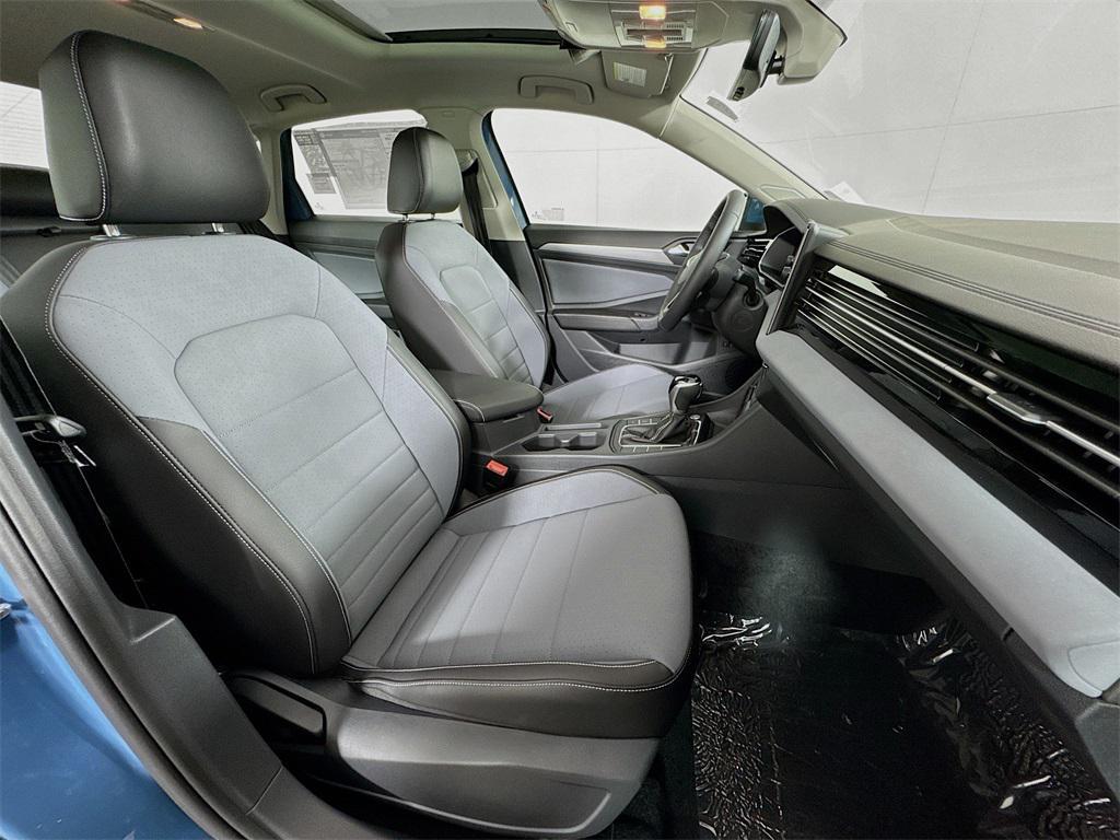 new 2025 Volkswagen Jetta car, priced at $27,546