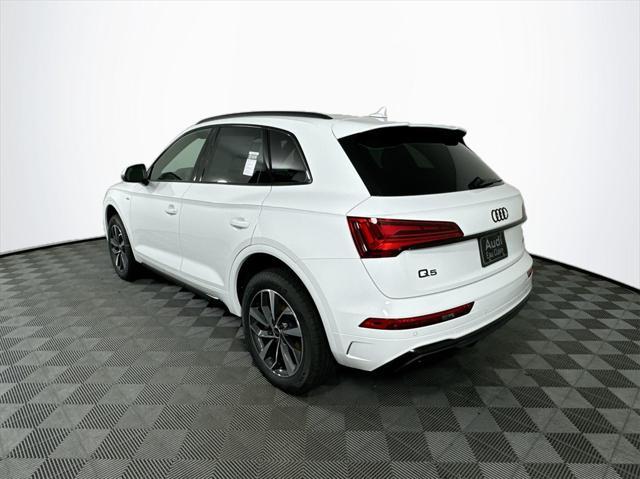 new 2024 Audi Q5 car, priced at $52,180