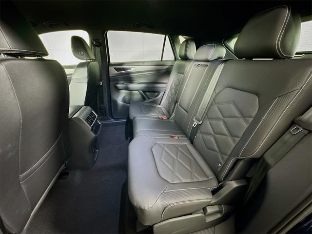 new 2025 Volkswagen Atlas Cross Sport car, priced at $44,571