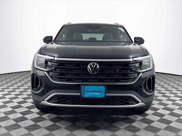 new 2025 Volkswagen Atlas Cross Sport car, priced at $44,571