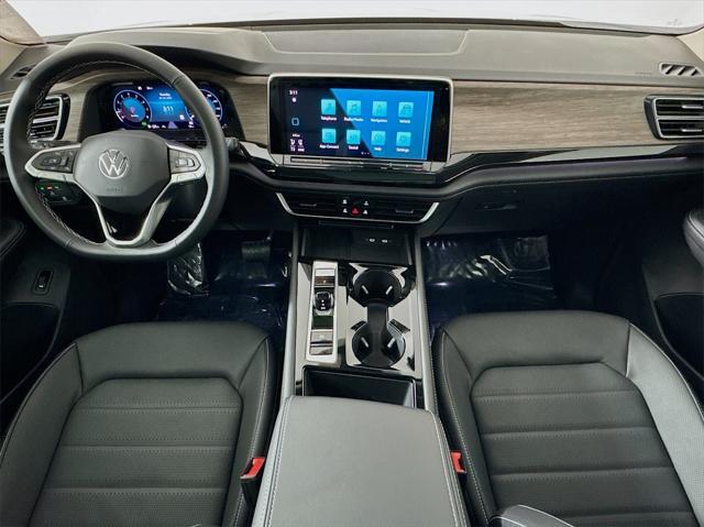 new 2025 Volkswagen Atlas car, priced at $49,497