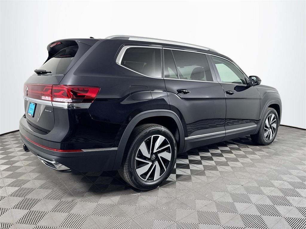 new 2025 Volkswagen Atlas car, priced at $48,997