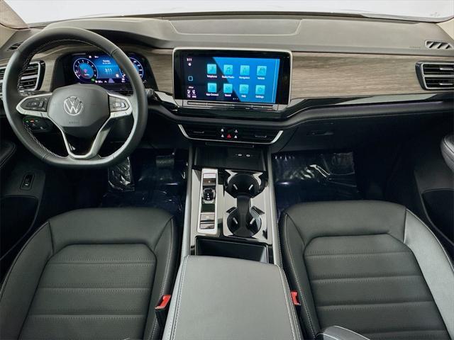 new 2025 Volkswagen Atlas car, priced at $49,497