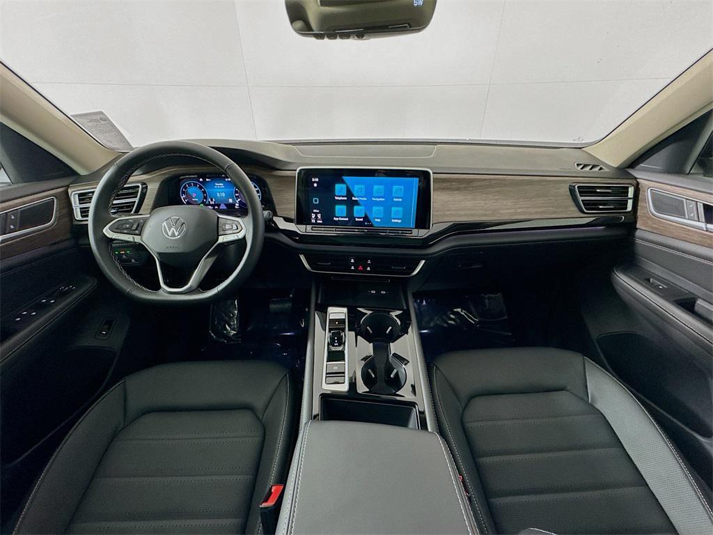 new 2025 Volkswagen Atlas car, priced at $48,997