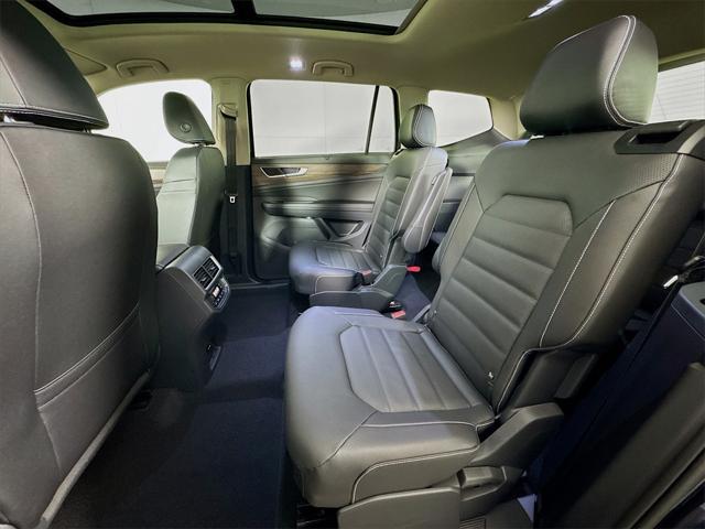 new 2025 Volkswagen Atlas car, priced at $49,497