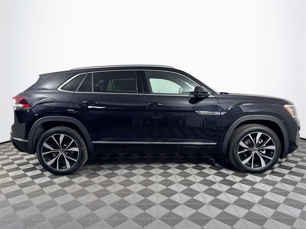 new 2025 Volkswagen Atlas Cross Sport car, priced at $52,435