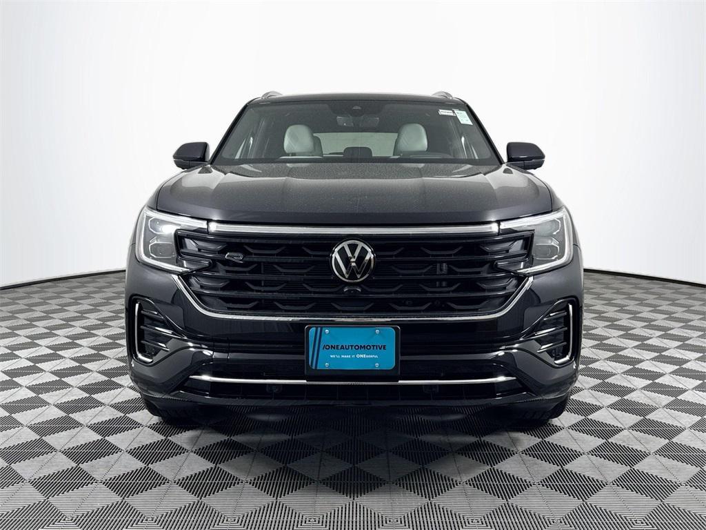 new 2025 Volkswagen Atlas Cross Sport car, priced at $52,435