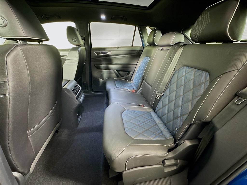 new 2025 Volkswagen Atlas Cross Sport car, priced at $52,435