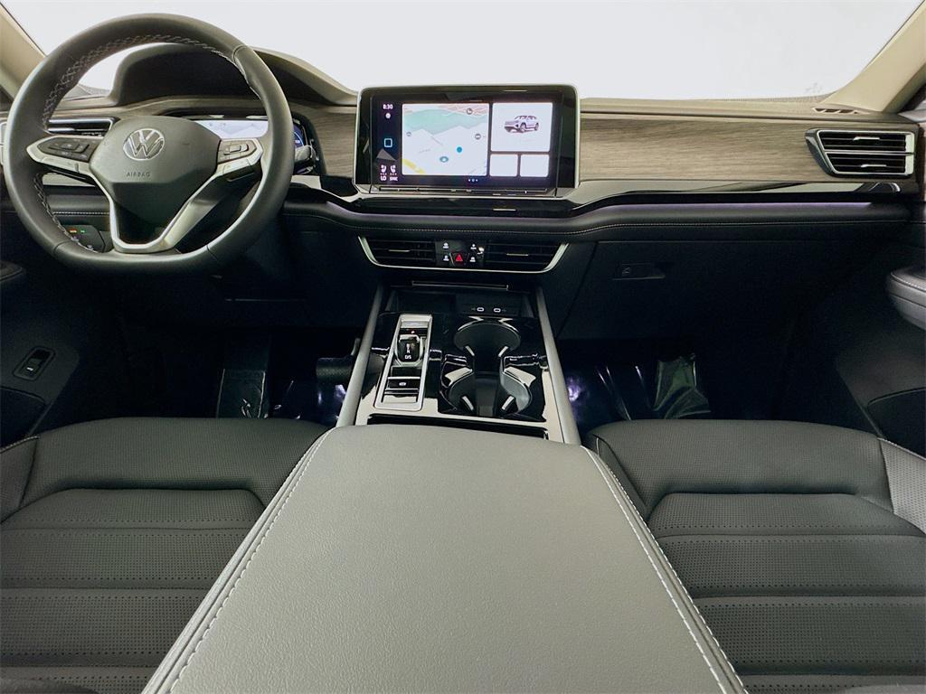 new 2025 Volkswagen Atlas car, priced at $50,107