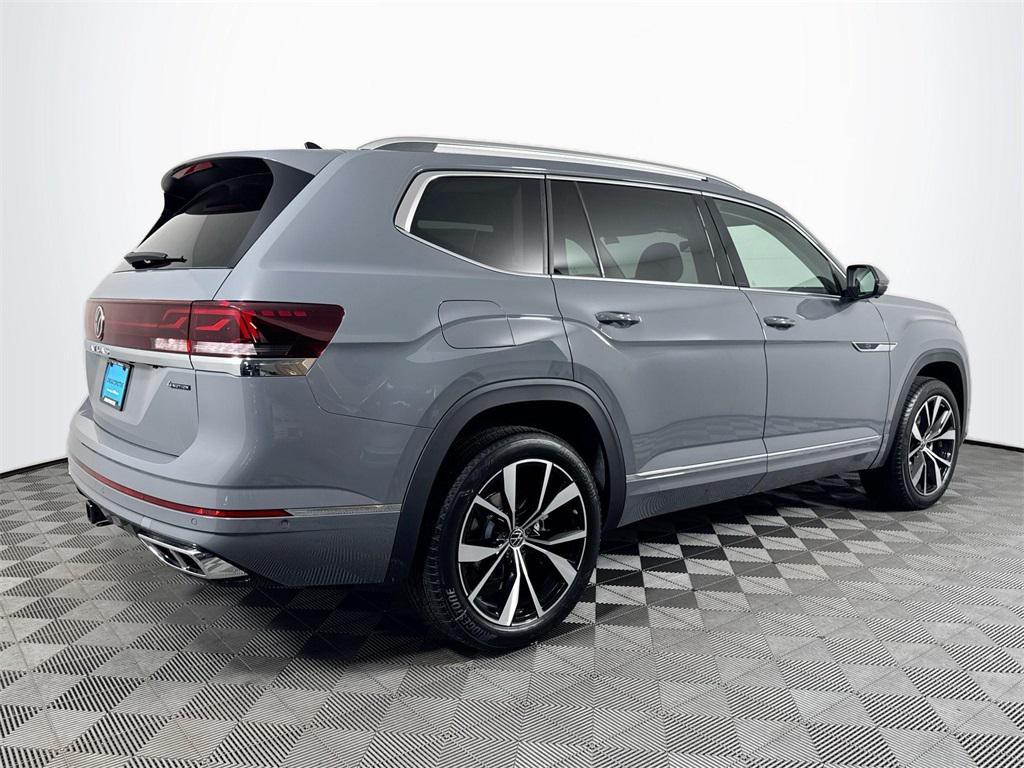 new 2025 Volkswagen Atlas car, priced at $53,848