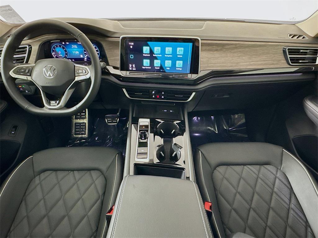 new 2025 Volkswagen Atlas car, priced at $53,848