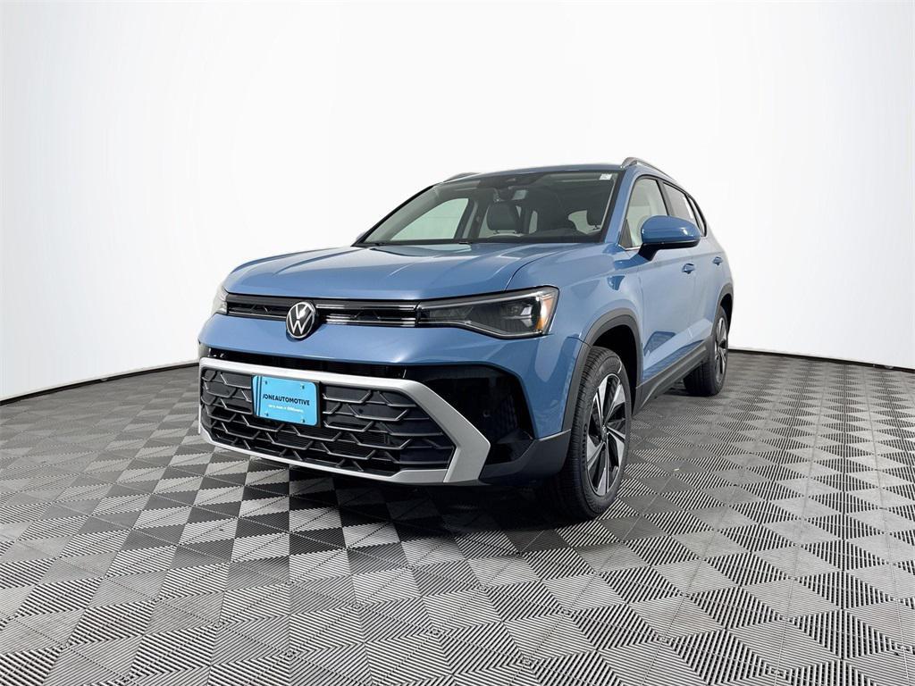 new 2025 Volkswagen Taos car, priced at $32,453