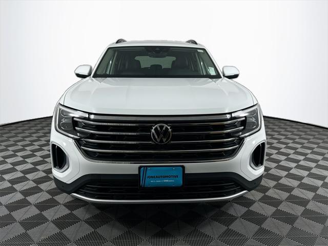 new 2024 Volkswagen Atlas car, priced at $45,105