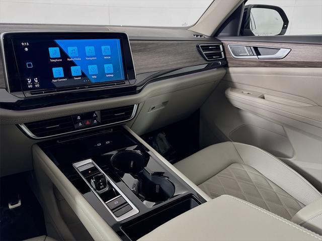 new 2025 Volkswagen Atlas car, priced at $54,509