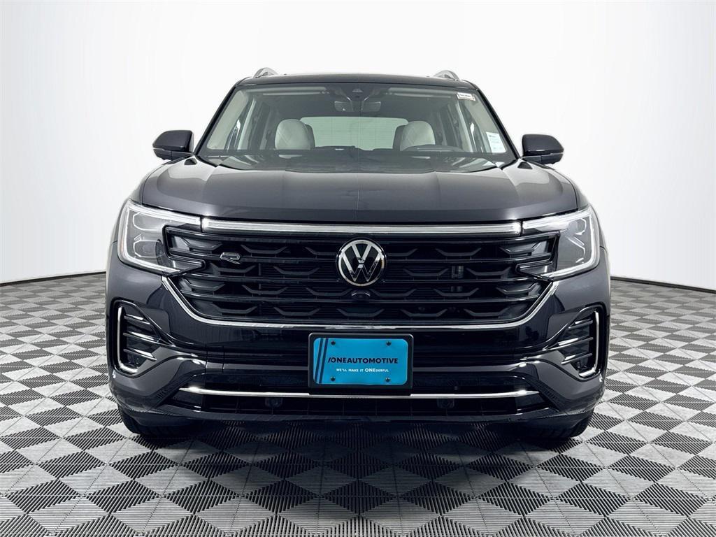 new 2025 Volkswagen Atlas car, priced at $54,009